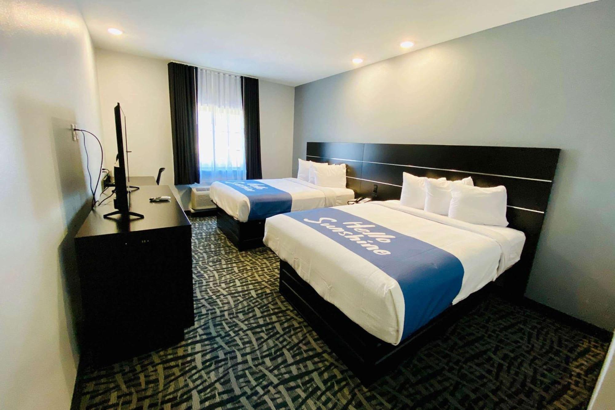 Days & By Wyndham Horn - Memphis Graceland Hotel Horn Lake